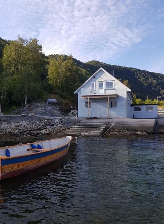Apartamento Waerholmen Lavik  Exterior foto